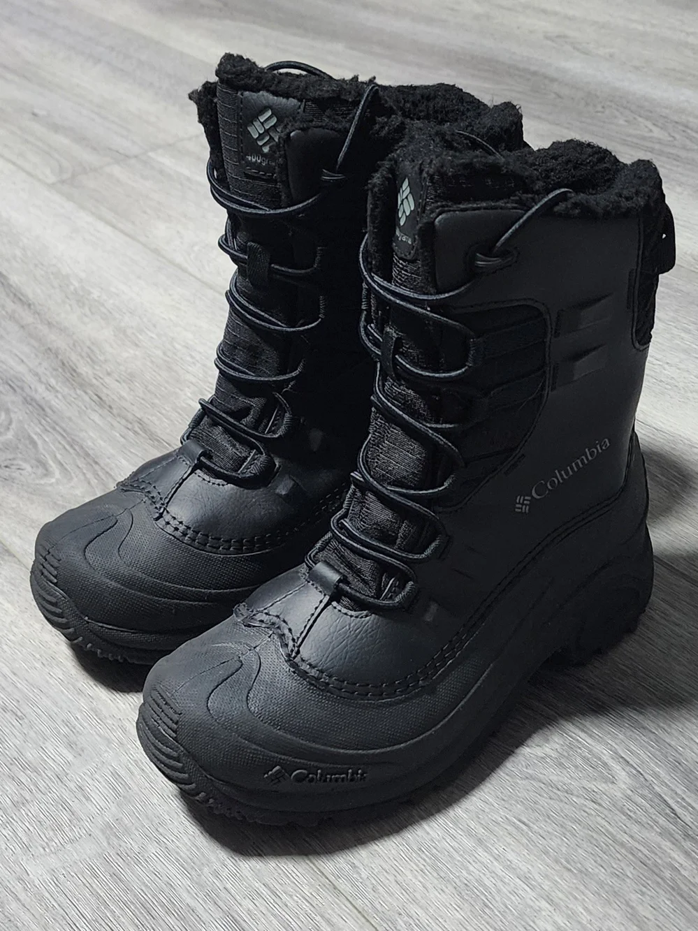 Columbia Black Waterproof Bugaboot Celsius Snow Boots Youth Size 4 Womens 5.5